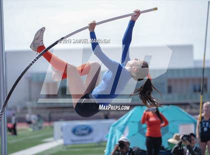 Thumbnail 1 in CIF SS Ford Track and Field Master’s Meet photogallery.