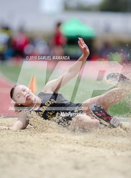 Thumbnail 3 in CIF SS Ford Track and Field Master’s Meet photogallery.