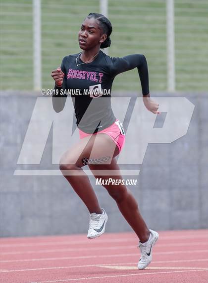 Thumbnail 2 in CIF SS Ford Track and Field Master’s Meet photogallery.