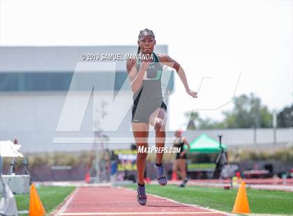 Thumbnail 2 in CIF SS Ford Track and Field Master’s Meet photogallery.