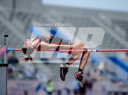 Thumbnail 3 in CIF SS Ford Track and Field Master’s Meet photogallery.