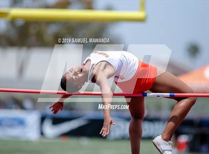 Thumbnail 3 in CIF SS Ford Track and Field Master’s Meet photogallery.