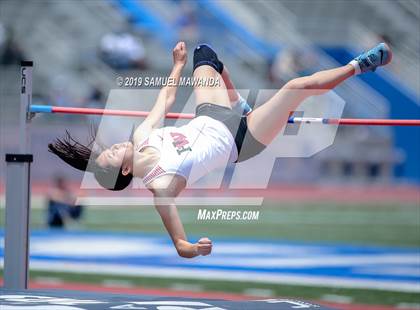 Thumbnail 2 in CIF SS Ford Track and Field Master’s Meet photogallery.