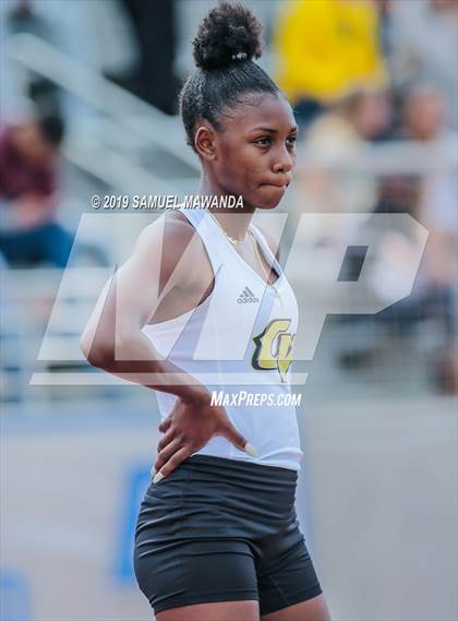 Thumbnail 2 in CIF SS Ford Track and Field Master’s Meet photogallery.