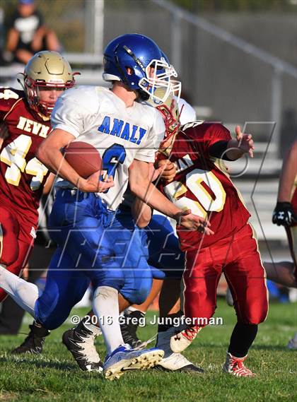 Thumbnail 2 in Analy @ Cardinal Newman photogallery.