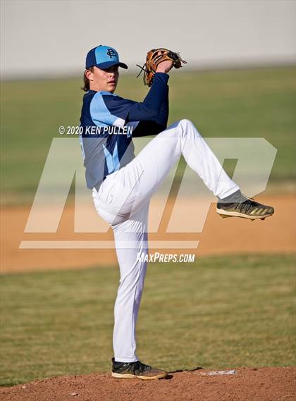 Thumbnail 3 in Warren County vs. Page County photogallery.