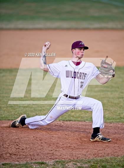 Thumbnail 1 in Warren County vs. Page County photogallery.