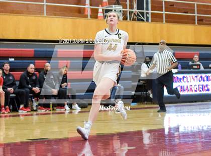 Thumbnail 3 in Carondelet vs. Arapahoe (Nike Tournament of Champions) photogallery.