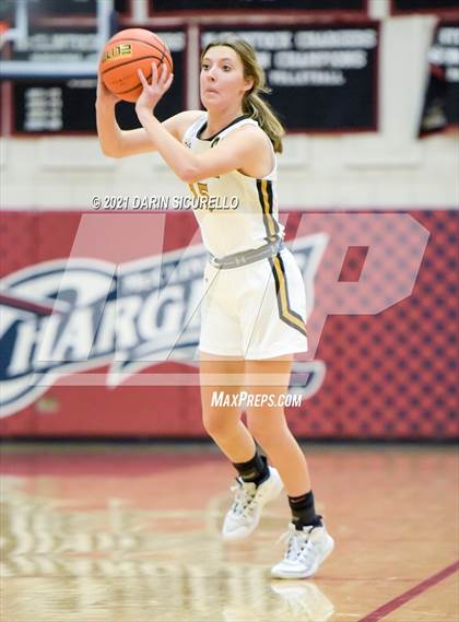 Thumbnail 1 in Carondelet vs. Arapahoe (Nike Tournament of Champions) photogallery.