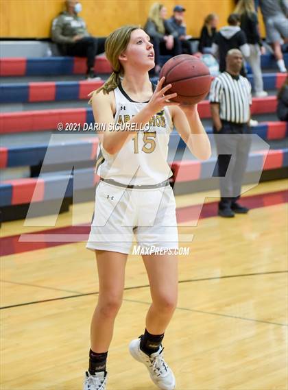Thumbnail 2 in Carondelet vs. Arapahoe (Nike Tournament of Champions) photogallery.
