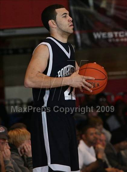 Thumbnail 3 in Poughkeepsie vs. Mt. Vernon (Section 1 AA Championship) photogallery.