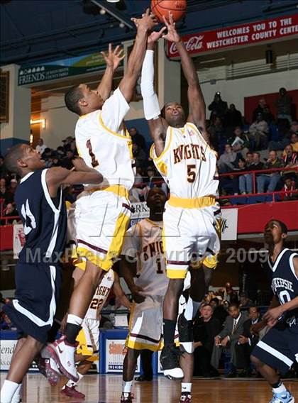 Thumbnail 3 in Poughkeepsie vs. Mt. Vernon (Section 1 AA Championship) photogallery.