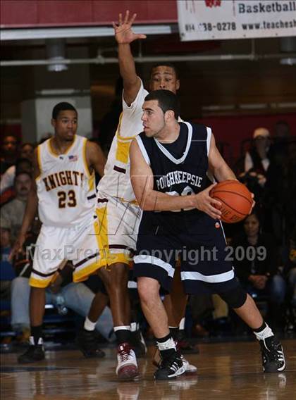 Thumbnail 2 in Poughkeepsie vs. Mt. Vernon (Section 1 AA Championship) photogallery.