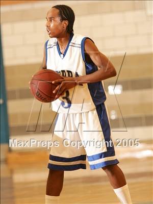Thumbnail 1 in Bella Vista vs. Sierra (Rocklin Holiday Tournament) photogallery.