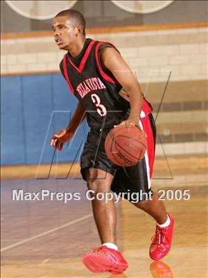 Thumbnail 2 in Bella Vista vs. Sierra (Rocklin Holiday Tournament) photogallery.