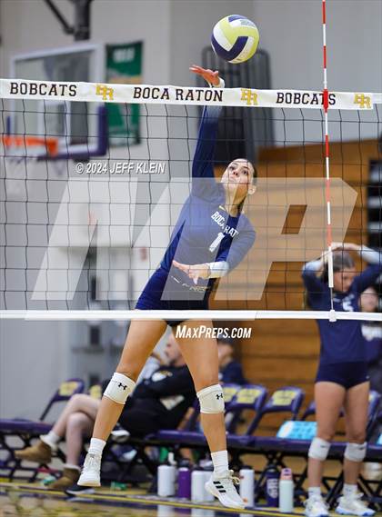Thumbnail 2 in Western @ Boca Raton (FHSAA 7A District 14 Regional Quarterfinal) photogallery.