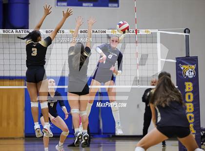 Thumbnail 1 in Western @ Boca Raton (FHSAA 7A District 14 Regional Quarterfinal) photogallery.
