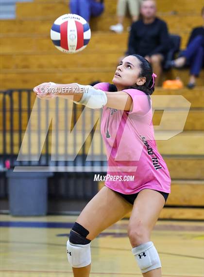 Thumbnail 2 in Western @ Boca Raton (FHSAA 7A District 14 Regional Quarterfinal) photogallery.