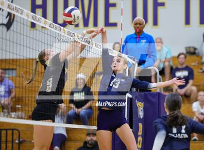 Thumbnail 3 in Western @ Boca Raton (FHSAA 7A District 14 Regional Quarterfinal) photogallery.
