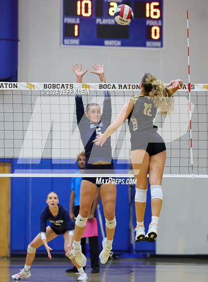 Thumbnail 1 in Western @ Boca Raton (FHSAA 7A District 14 Regional Quarterfinal) photogallery.