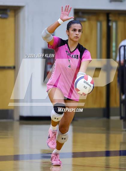 Thumbnail 2 in Western @ Boca Raton (FHSAA 7A District 14 Regional Quarterfinal) photogallery.