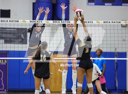 Thumbnail 2 in Western @ Boca Raton (FHSAA 7A District 14 Regional Quarterfinal) photogallery.