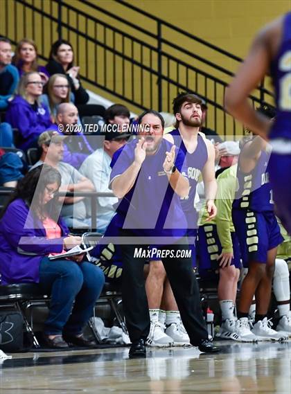 Thumbnail 2 in Bay vs. Junction City (AAA 2A State Playoff Second Round) photogallery.