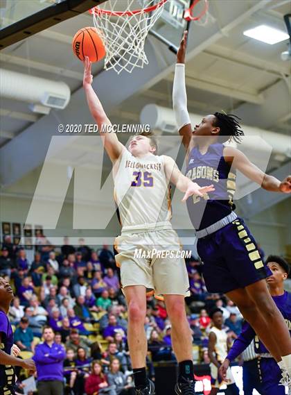 Thumbnail 1 in Bay vs. Junction City (AAA 2A State Playoff Second Round) photogallery.