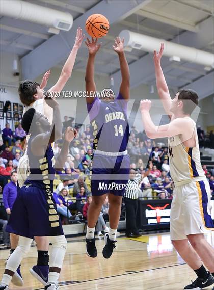 Thumbnail 1 in Bay vs. Junction City (AAA 2A State Playoff Second Round) photogallery.