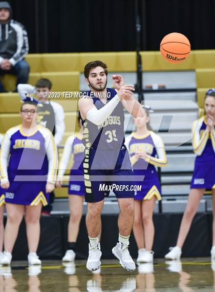 Thumbnail 1 in Bay vs. Junction City (AAA 2A State Playoff Second Round) photogallery.