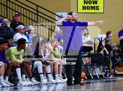 Thumbnail 1 in Bay vs. Junction City (AAA 2A State Playoff Second Round) photogallery.