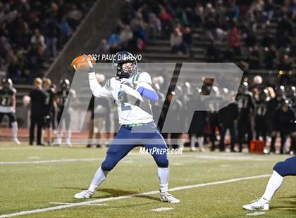 Thumbnail 1 in Arapahoe vs. ThunderRidge (CHSAA 5A 2nd Round) photogallery.