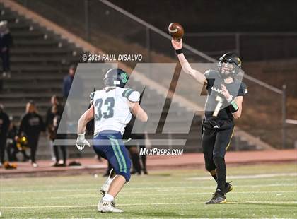 Thumbnail 3 in Arapahoe vs. ThunderRidge (CHSAA 5A 2nd Round) photogallery.