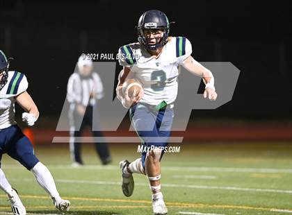 Thumbnail 1 in Arapahoe vs. ThunderRidge (CHSAA 5A 2nd Round) photogallery.