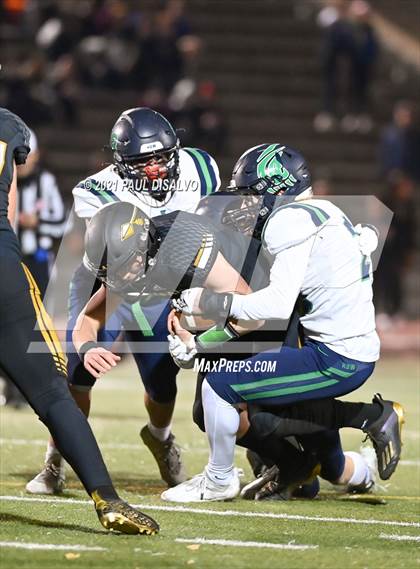 Thumbnail 1 in Arapahoe vs. ThunderRidge (CHSAA 5A 2nd Round) photogallery.