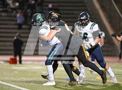 Thumbnail 3 in Arapahoe vs. ThunderRidge (CHSAA 5A 2nd Round) photogallery.