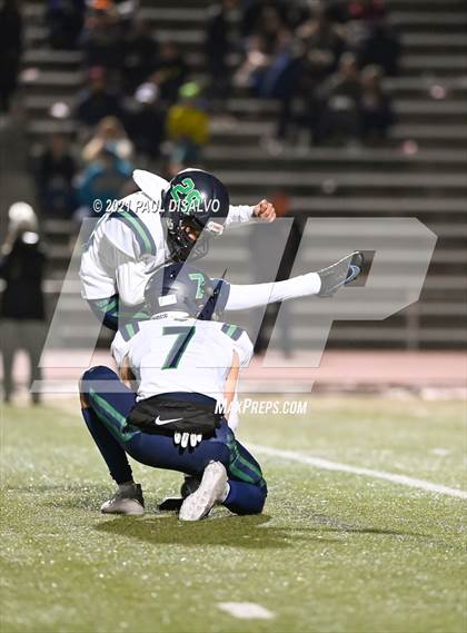 Thumbnail 2 in Arapahoe vs. ThunderRidge (CHSAA 5A 2nd Round) photogallery.