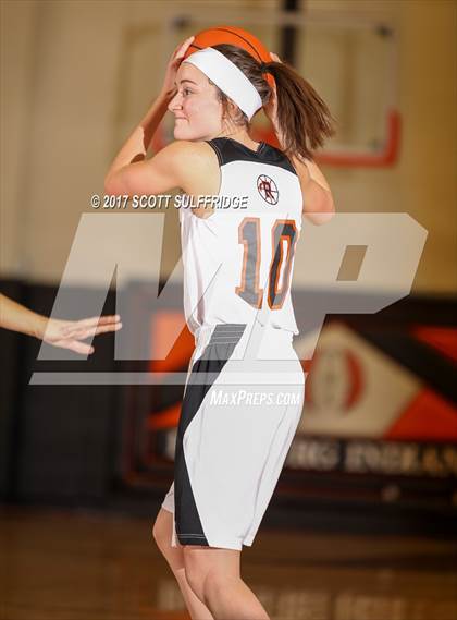Thumbnail 3 in Marist @ Roseburg photogallery.