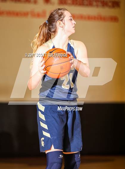 Thumbnail 2 in Marist @ Roseburg photogallery.