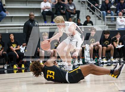 Thumbnail 3 in Memorial vs. Lovejoy (UIL 5A Regional Quarterfinals) photogallery.