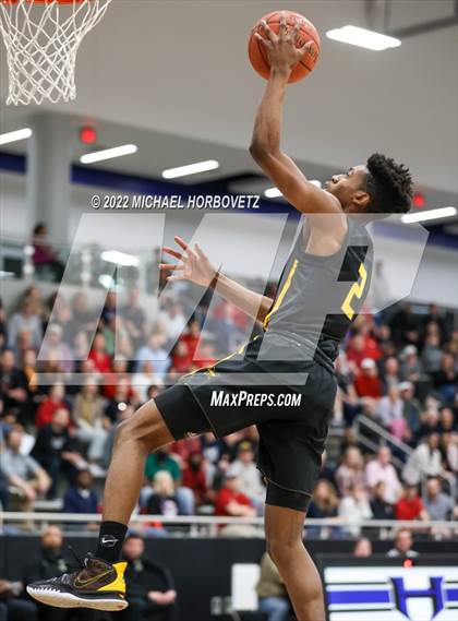 Thumbnail 3 in Memorial vs. Lovejoy (UIL 5A Regional Quarterfinals) photogallery.