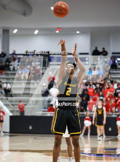 Thumbnail 1 in Memorial vs. Lovejoy (UIL 5A Regional Quarterfinals) photogallery.