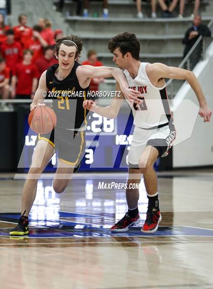 Thumbnail 2 in Memorial vs. Lovejoy (UIL 5A Regional Quarterfinals) photogallery.