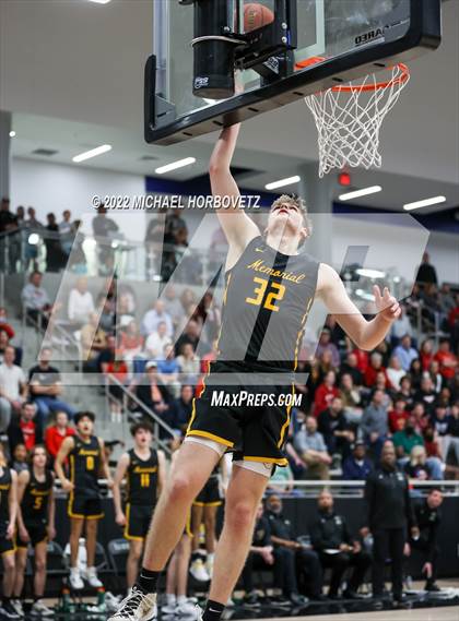 Thumbnail 2 in Memorial vs. Lovejoy (UIL 5A Regional Quarterfinals) photogallery.