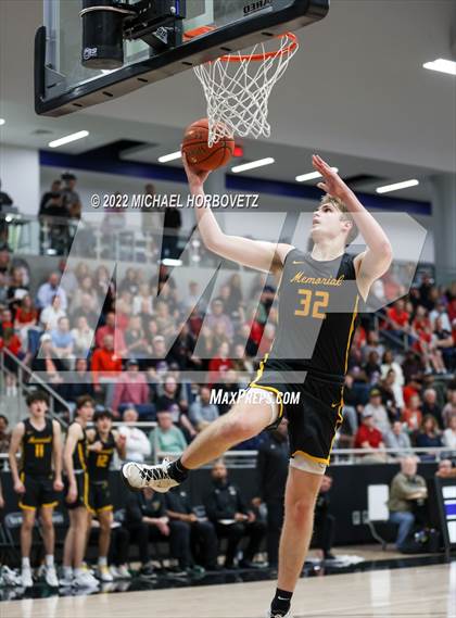 Thumbnail 3 in Memorial vs. Lovejoy (UIL 5A Regional Quarterfinals) photogallery.