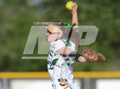 Thumbnail 2 in Assumption @ Morgan City (LHSAA 4A Regional Playoff) photogallery.