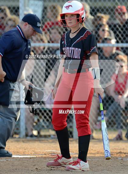 Thumbnail 2 in Assumption @ Morgan City (LHSAA 4A Regional Playoff) photogallery.