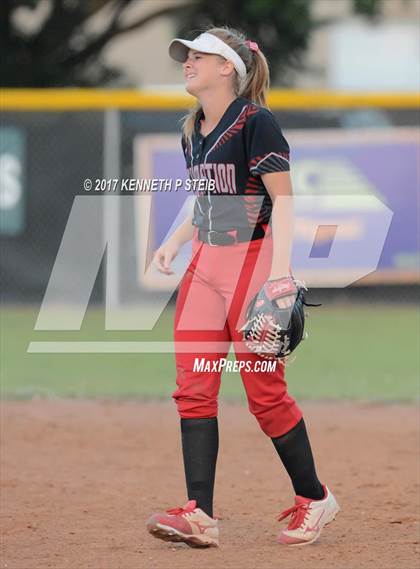 Thumbnail 2 in Assumption @ Morgan City (LHSAA 4A Regional Playoff) photogallery.