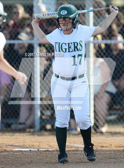Thumbnail 3 in Assumption @ Morgan City (LHSAA 4A Regional Playoff) photogallery.