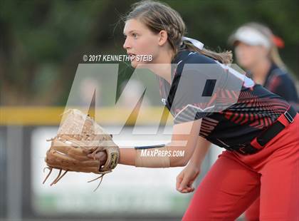 Thumbnail 1 in Assumption @ Morgan City (LHSAA 4A Regional Playoff) photogallery.